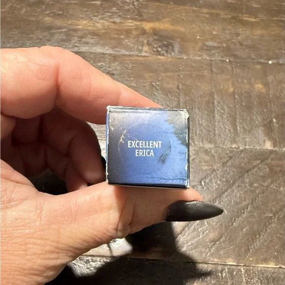 NEW Stranger Things x MAC Limited Edition Lipglass Excellent Erica Pink - Picture 10 of 10